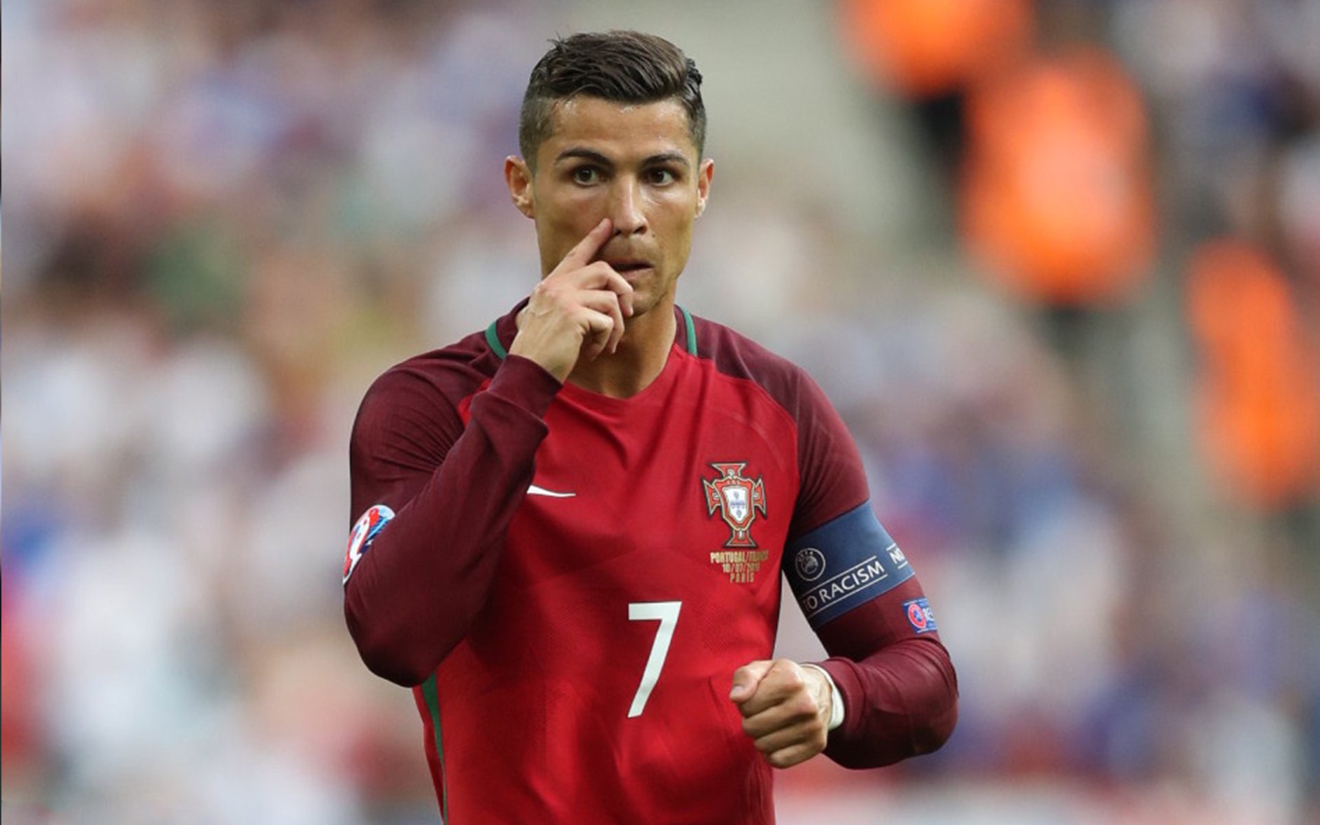 开云官网APP下载-欧洲杯变阵奇招：战术变幻带来惊喜！，欧洲杯怎么变2021